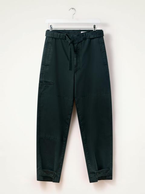 Lemaire MILITARY PANTS
GARMENT DYED COTTON SATIN