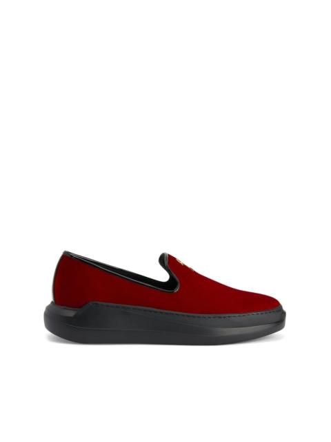 Giuseppe Zanotti Conley logo-plaque velvet loafers