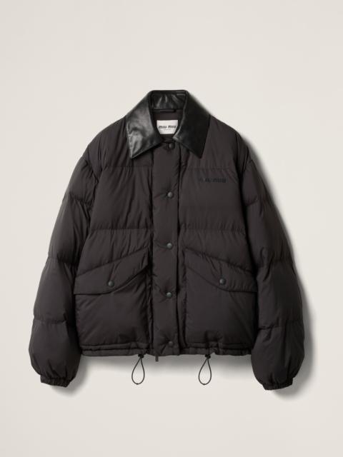 Technical pongé cropped down jacket