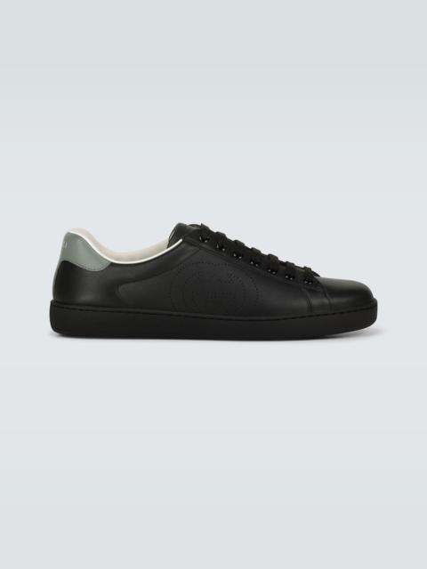 GUCCI 남자 에이스 스니커와 연동 G