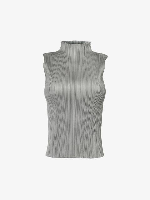 Basic high-neck pleated woven top