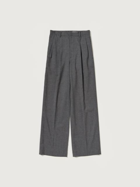 AURALEE SUMMER TWIST CASHMERE PORA TWO-TUCK SLACKS