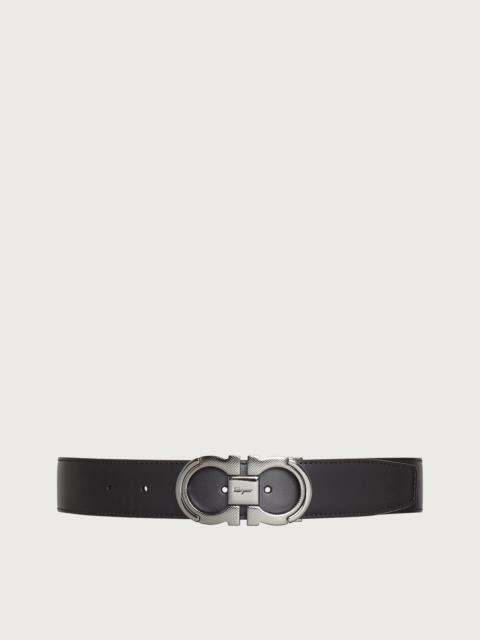 Reversible and adjustable Gancini belt