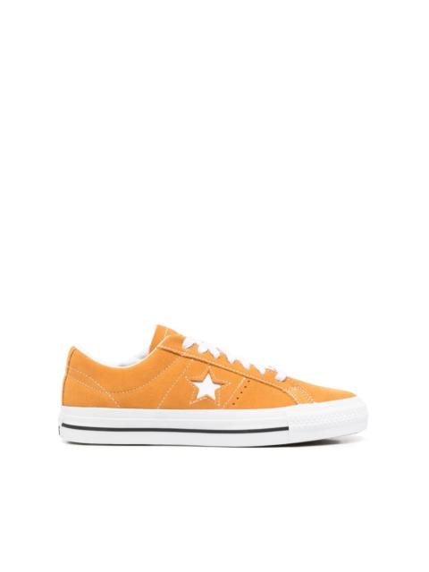 One Star low-top sneakers