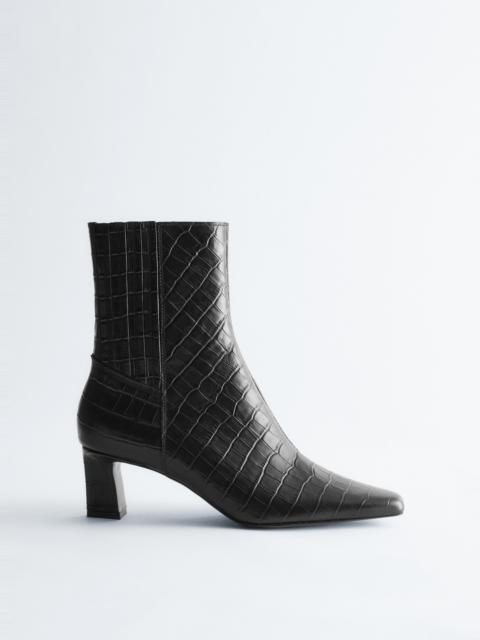 & Other Stories Pointed-Toe Ankle Boots