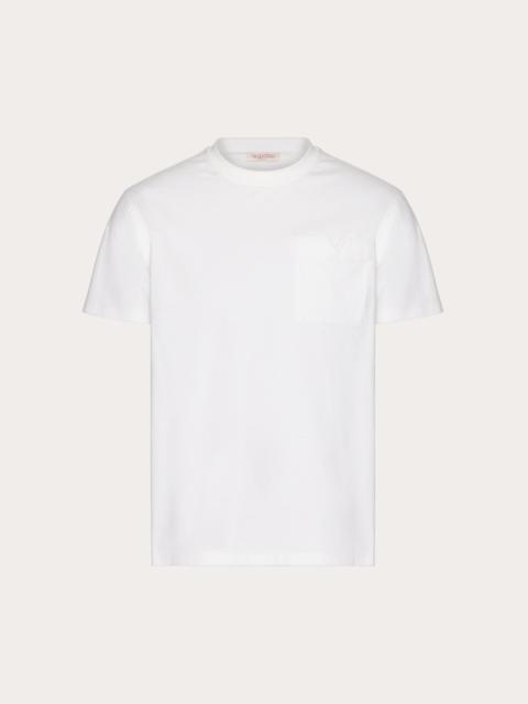 COTTON T-SHIRT WITH TOPSTITCHED V DETAIL