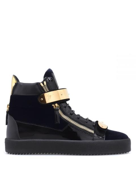 Giuseppe Zanotti Coby