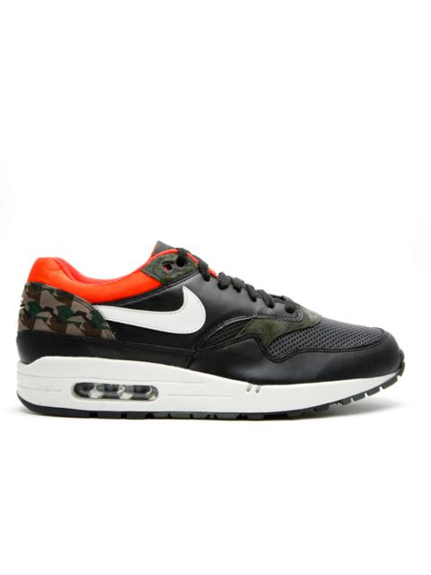 AIR MAX 1 'FRIENDLY FOOTBALL PACK'