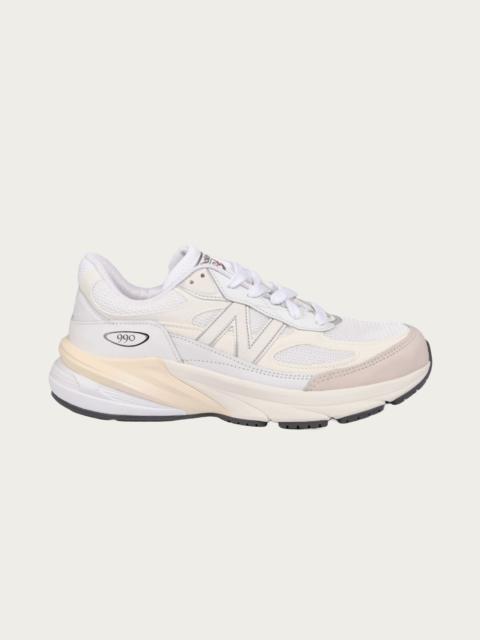 990v6 - White