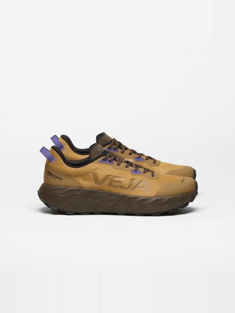 VEJA HARPIE TRAIL AEROSHELL HONEY TENT