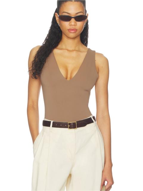 GOOD AMERICAN The Sculpting Deep V Bodysuit