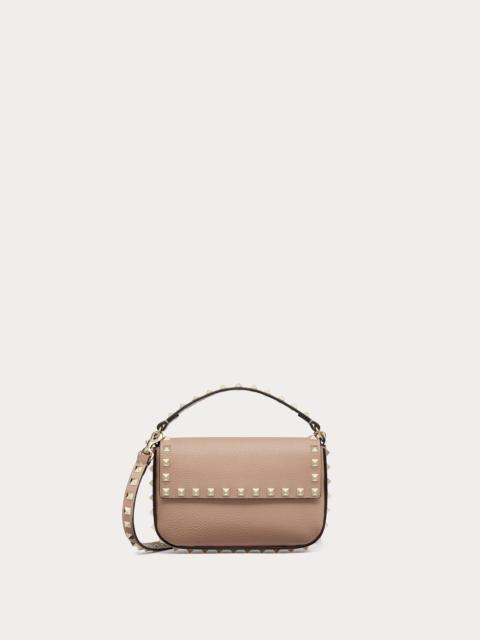 ROCKSTUD GRAINY CALFSKIN POUCH