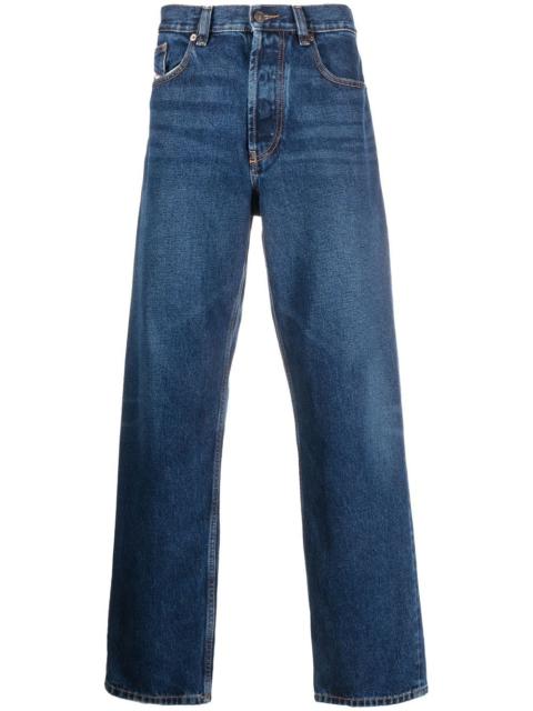 2010 straight leg jeans