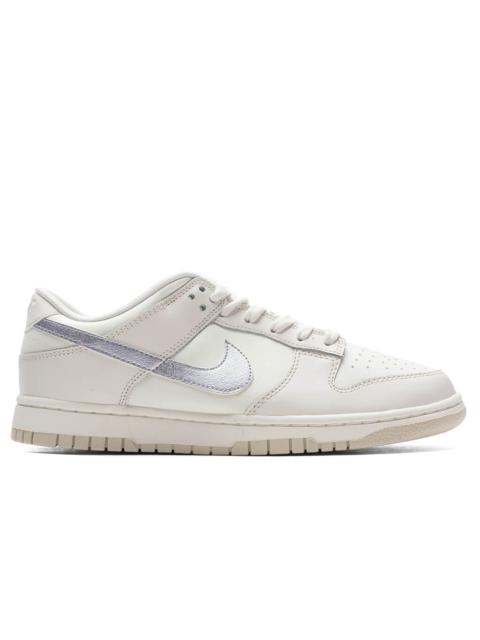 Nike WOMEN'S DUNK LOW - SAIL/OXYGEN PURPLE