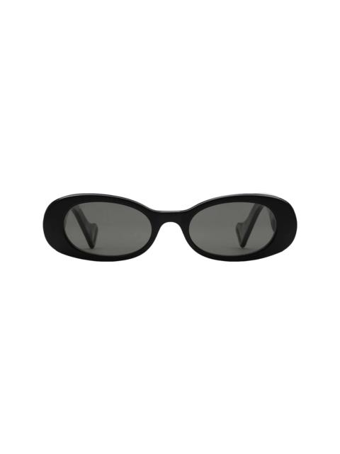 oval frame sunglasses