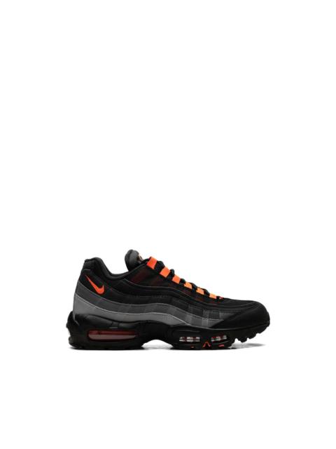 Nike Air Max 95 Hyper Crimson sneakers