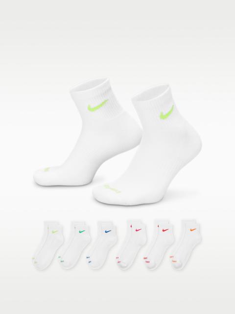 Nike Nike Everyday Plus Cushioned Training Ankle Socks (6 Pairs)