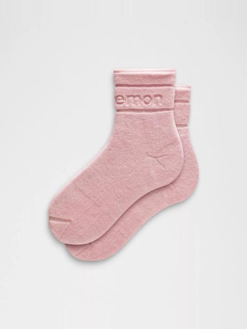 lululemon Unisex Terry Quarter Socks
