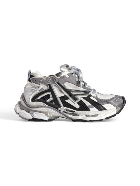 BALENCIAGA Men's Runner Sneaker in Grey
