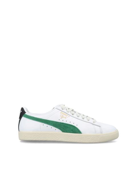 Clyde Base leather sneakers