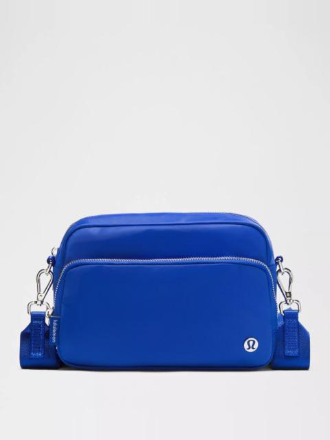 lululemon Everywhere Crossbody 3L Large *Metal Hardware