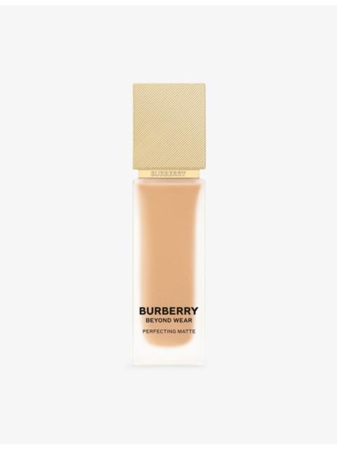 Burberry Beyond Wear Perfecting Matte foundation 30ml