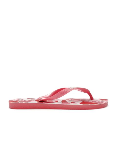 A BATHING APE® A Bathing Ape Havaianas Pink Camo