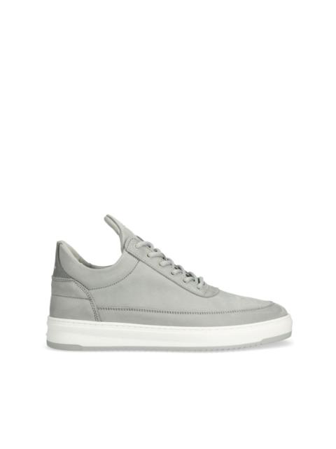 Low Top Base sneakers