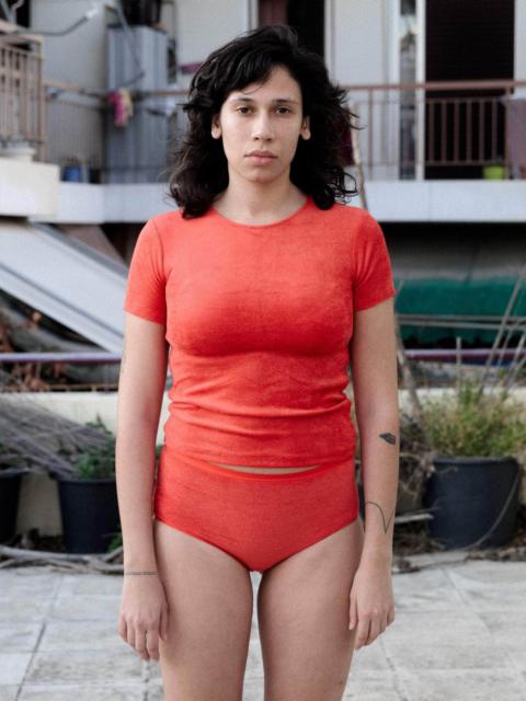 BASERANGE Omo Tee Shirt - Ecovero Velour