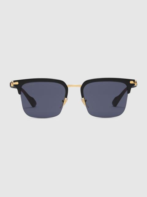 Rectangular sunglasses