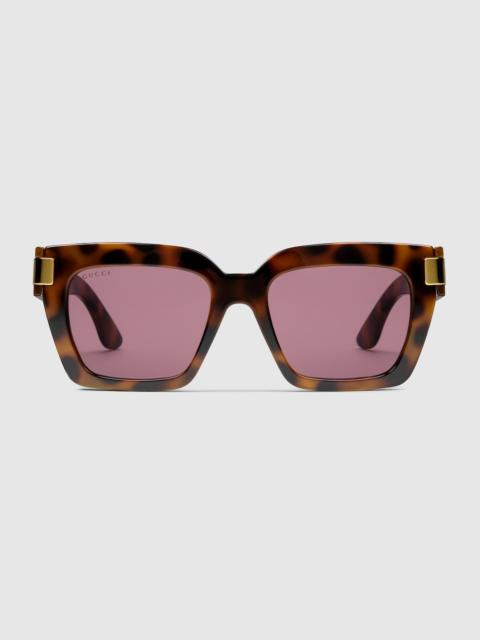 Cat eye sunglasses