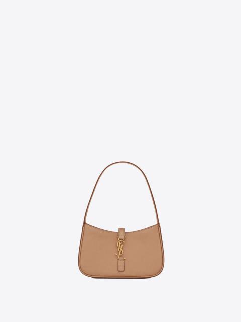 SAINT LAURENT le 5 a 7 mini hobo in vegetable-tanned leather
