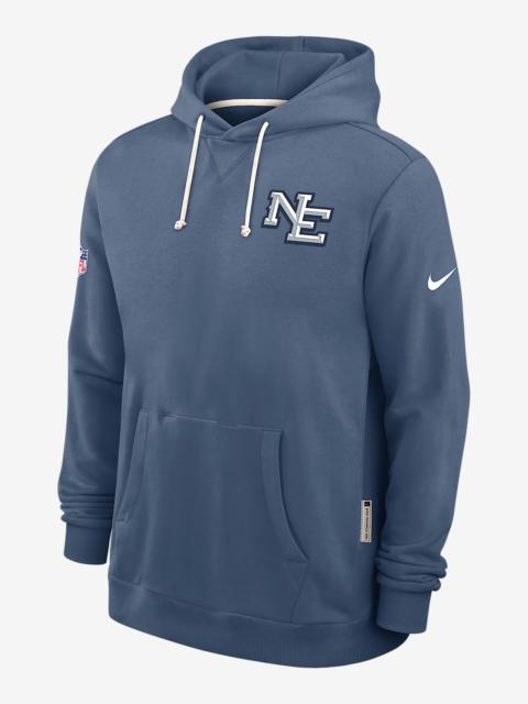 Nike New England Patriots Rivalries Collection Sideline Men's Nike Dri-FIT NFL Pullover Hoodie