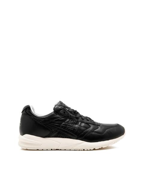 Asics Gel Saga sneakers