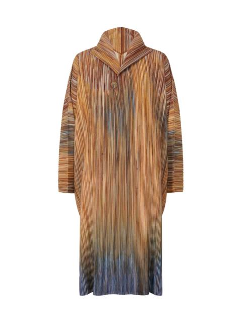 ISSEY MIYAKE PAINT BRUSH CLOSE-UP