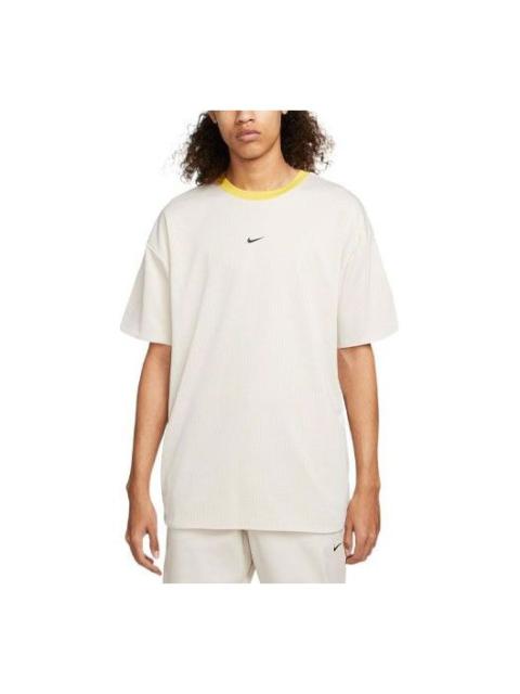 Nike Men's Nike Solid Color Logo Printing Round Neck Short Sleeve Bright Yellow T-Shirt DM6709-104