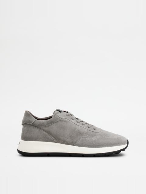 SNEAKERS IN SUEDE - GREY