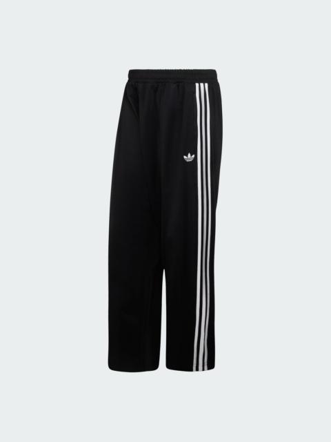 adidas OVERSIZED TRACK PANTS