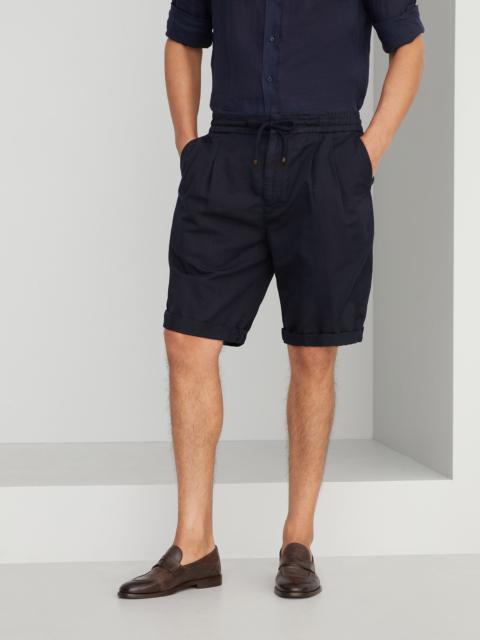 Garment-dyed Bermuda shorts in twisted linen and cotton gabardine with drawstring and double pleats