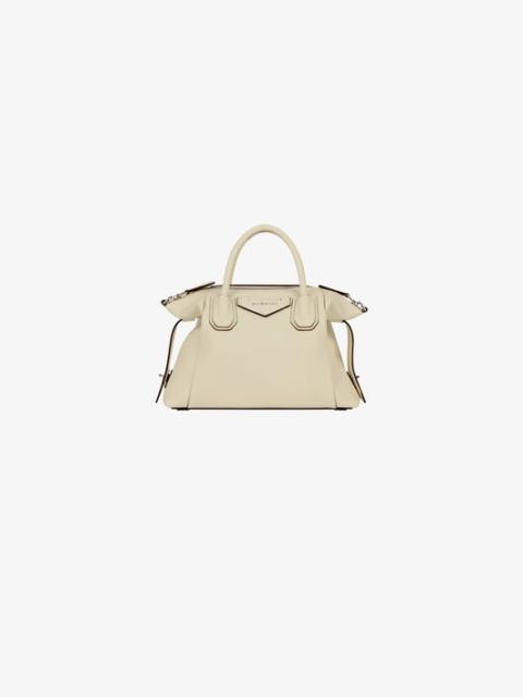 Givenchy SMALL ANTIGONA SOFT IN SMOOTH LEATHER