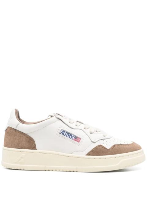 Autry Medalist Low-Top Sneakers