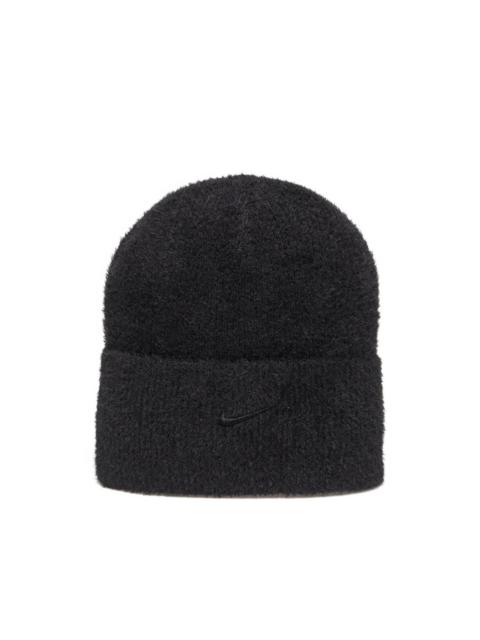 Nike logo-embroidered beanie hat