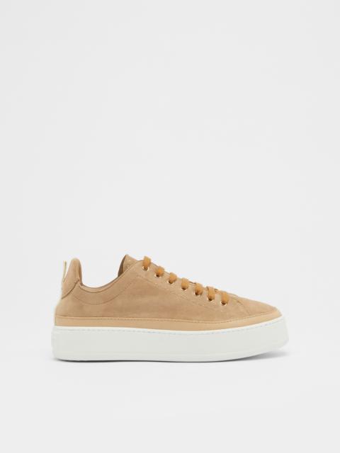 Max Mara Suede sneakers