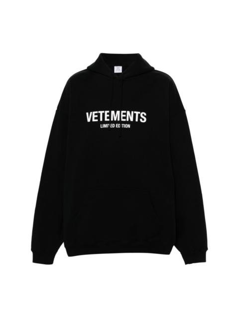 VETEMENTS logo-print hoodie