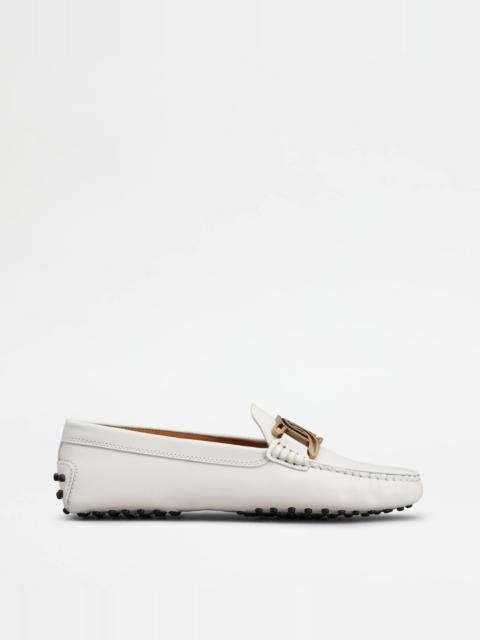 KATE GOMMINO DRIVING SHOES IN LEATHER - WHITE