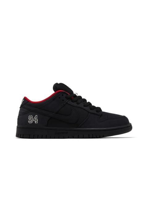 Nike Supreme x Nike Dunk Low SB 'Black'
