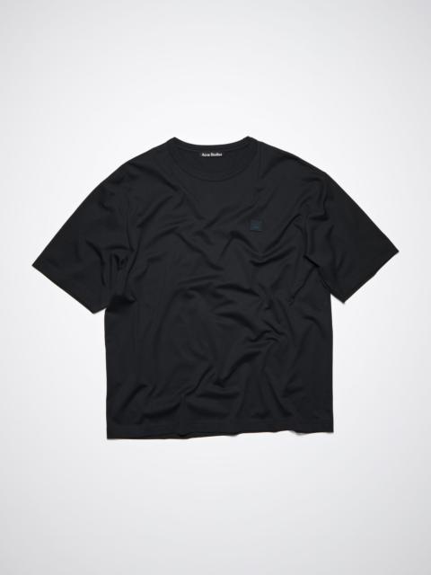 Crew neck t-shirt- Relaxed fit - Black