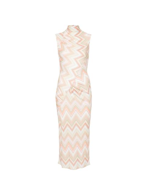 zigzag-woven ruched dress
