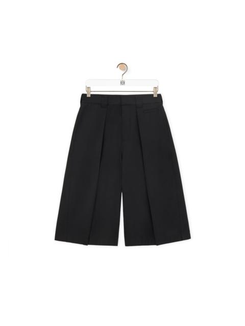 Pleated shorts in cotton