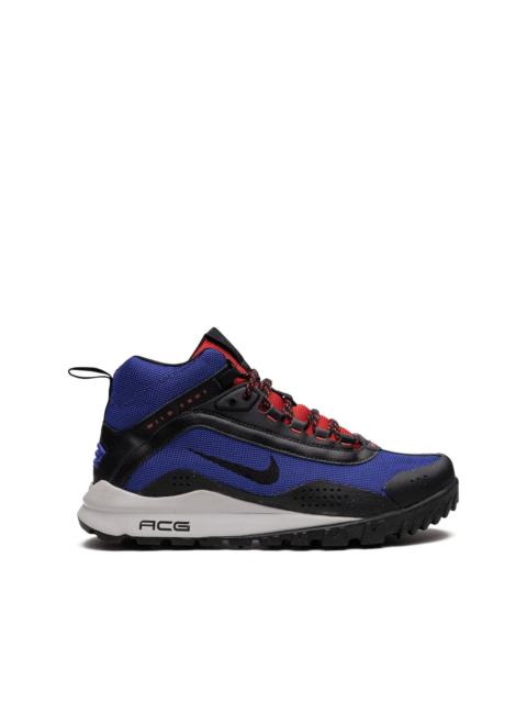 Nike Wildedge Mid LE sneakers